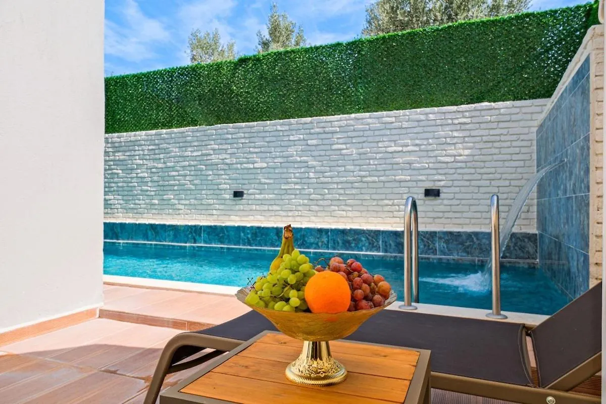 Holiday Villa With Pool - Fethiye 0*,