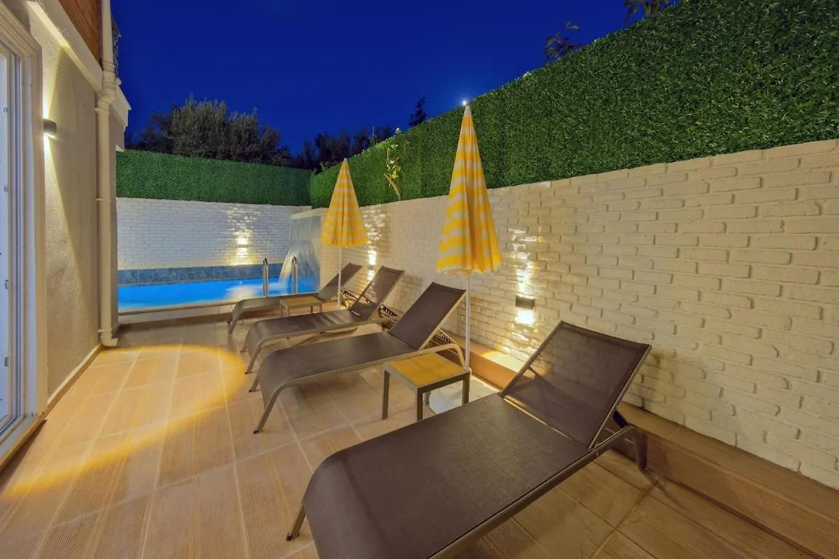 Holiday Villa With Pool - Fethiye